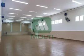 Casa Comercial com 1 Quarto à venda, 184m² no Vila Oswaldo, Uberlândia - Foto 6