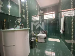 Casa com 3 Quartos à venda, 246m² no Jardim das Vitórias Régias, Valinhos - Foto 7