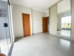 Sobrado com 3 Quartos à venda, 119m² no Novo Mundo, Uberlândia - Foto 12