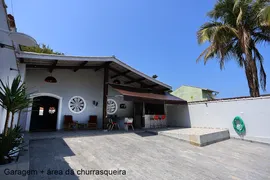 Casa com 6 Quartos à venda, 250m² no Praia da Enseada, Ubatuba - Foto 2