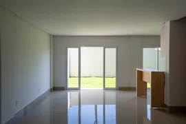 Casa de Condomínio com 3 Quartos à venda, 131m² no Sítios Santa Luzia, Aparecida de Goiânia - Foto 3