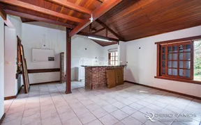 Casa com 4 Quartos à venda, 142m² no Jardim Itú Sabará, Porto Alegre - Foto 3