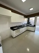 Casa com 3 Quartos à venda, 150m² no Alto Umuarama, Uberlândia - Foto 3