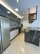 Casa de Condomínio com 3 Quartos para alugar, 270m² no Água Verde, Curitiba - Foto 31