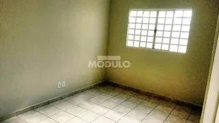 Casa Comercial para alugar, 130m² no Fundinho, Uberlândia - Foto 8