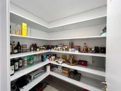 Casa de Condomínio com 3 Quartos à venda, 375m² no Bairro Marambaia, Vinhedo - Foto 26
