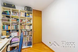Apartamento com 3 Quartos à venda, 75m² no Ahú, Curitiba - Foto 23