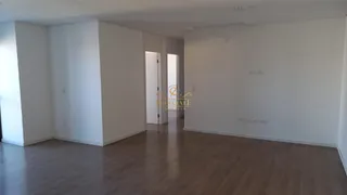 Apartamento com 3 Quartos para alugar, 110m² no Santo Inácio, Curitiba - Foto 7