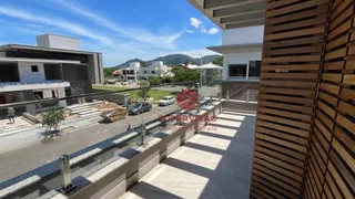 Casa de Condomínio com 4 Quartos à venda, 390m² no Lagoa da Conceição, Florianópolis - Foto 25