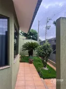 Casa com 3 Quartos à venda, 188m² no Jardim Santa Helena, Maringá - Foto 2