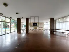 Sobrado com 6 Quartos para venda ou aluguel, 1550m² no Morumbi, São Paulo - Foto 6