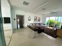Casa de Condomínio com 4 Quartos para alugar, 270m² no Jardim das Palmeiras, Uberlândia - Foto 1