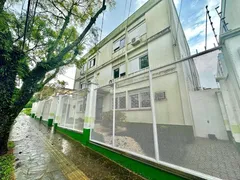 Apartamento com 2 Quartos à venda, 64m² no Três Figueiras, Porto Alegre - Foto 2