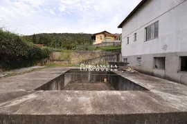 Casa de Condomínio com 4 Quartos à venda, 240m² no Granja Comary, Teresópolis - Foto 47