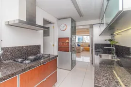 Apartamento com 3 Quartos para alugar, 161m² no Moinhos de Vento, Porto Alegre - Foto 14