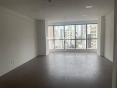 Conjunto Comercial / Sala para alugar, 44m² no Centro, Balneário Camboriú - Foto 3