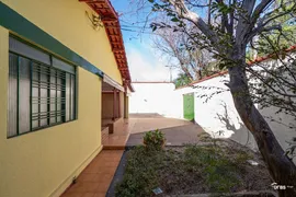 Casa com 3 Quartos para alugar, 243m² no Vila Aurora Oeste, Goiânia - Foto 7