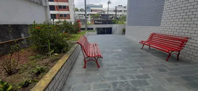 Apartamento com 2 Quartos para alugar, 62m² no Pina, Recife - Foto 9