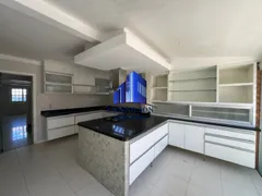 Casa de Condomínio com 4 Quartos à venda, 205m² no Itapuã, Salvador - Foto 5