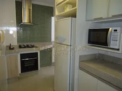 Apartamento com 2 Quartos para alugar, 70m² no Bombas, Bombinhas - Foto 11