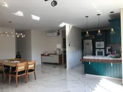Casa de Condomínio com 6 Quartos à venda, 210m² no Nova Fazendinha, Carapicuíba - Foto 8