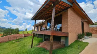 Fazenda / Sítio / Chácara com 3 Quartos à venda, 1600m² no Zona Rural, Piracaia - Foto 1