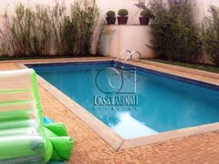 Casa de Condomínio com 5 Quartos para venda ou aluguel, 570m² no Melville, Santana de Parnaíba - Foto 2