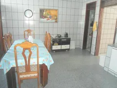 Casa com 6 Quartos para alugar, 400m² no Vicente Pinzon, Fortaleza - Foto 12