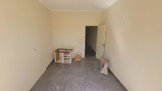 Casa com 3 Quartos para alugar, 150m² no Vila Santo Antonio, São José do Rio Preto - Foto 9