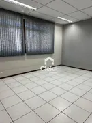 Galpão / Depósito / Armazém para alugar, 1360m² no Nova Brasília, Joinville - Foto 11