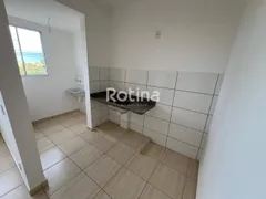Apartamento com 2 Quartos para alugar, 45m² no Panorama, Uberlândia - Foto 5