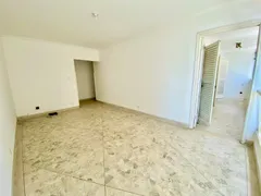 Apartamento com 2 Quartos para alugar, 100m² no Itararé, São Vicente - Foto 1