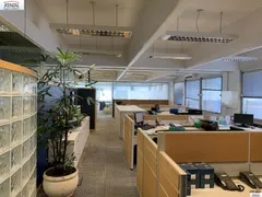 Conjunto Comercial / Sala com 8 Quartos para alugar, 415m² no Morumbi, São Paulo - Foto 2