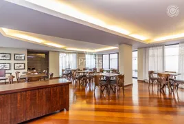 Apartamento com 3 Quartos para alugar, 285m² no Batel, Curitiba - Foto 39