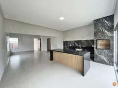 Casa com 3 Quartos à venda, 140m² no Itaguaí III, Caldas Novas - Foto 3