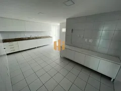 Apartamento com 4 Quartos para alugar, 234m² no Monteiro, Recife - Foto 21