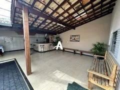Casa com 3 Quartos à venda, 218m² no Alto Umuarama, Uberlândia - Foto 1