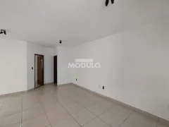 Casa com 3 Quartos à venda, 200m² no Custódio Pereira, Uberlândia - Foto 5