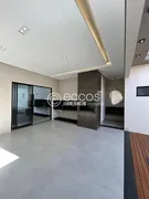 Casa com 3 Quartos à venda, 264m² no Joquei Clube, Araguari - Foto 3