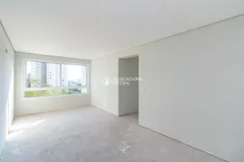 Apartamento com 3 Quartos à venda, 84m² no Jardim Europa, Porto Alegre - Foto 2