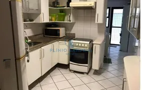 Apartamento com 3 Quartos para alugar, 130m² no Centro, Guarapari - Foto 10