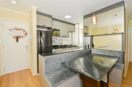 Apartamento com 3 Quartos à venda, 76m² no Santa Cândida, Curitiba - Foto 4