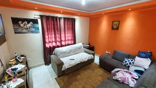 Casa com 3 Quartos à venda, 95m² no Residencial Veneza, Londrina - Foto 3