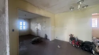 Casa com 4 Quartos à venda, 585m² no Parquelândia, Fortaleza - Foto 7