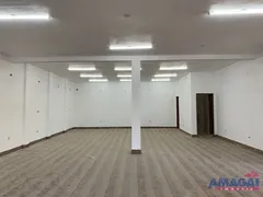 Conjunto Comercial / Sala para alugar, 174m² no Jardim Altos de Santana II, Jacareí - Foto 1