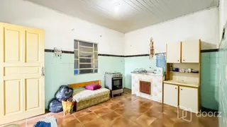 Casa com 1 Quarto à venda, 150m² no Santo Antônio, Porto Alegre - Foto 12