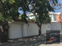 Casa com 4 Quartos à venda, 400m² no Jardim Flamboyant, Cabo Frio - Foto 2