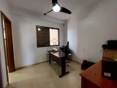 Apartamento com 3 Quartos à venda, 142m² no Jardim Irajá, Ribeirão Preto - Foto 23