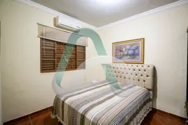 Casa com 3 Quartos à venda, 142m² no California, Londrina - Foto 24