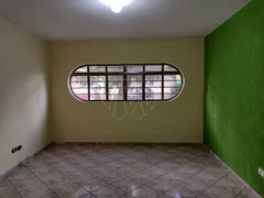 Casa com 3 Quartos para alugar, 132m² no Vila Xavier, Araraquara - Foto 4